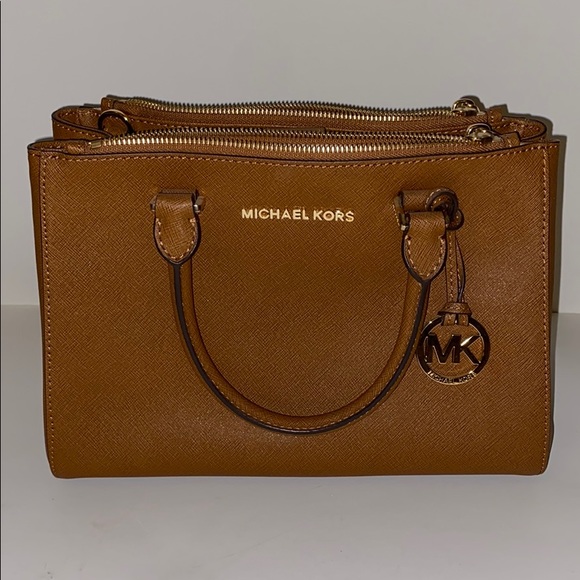 Michael Kors Tan Handbag - Picture 1 of 8
